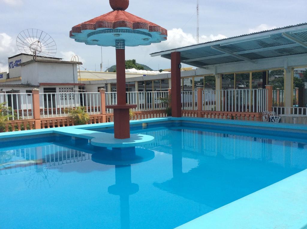 קטאמקו Hotel Juros מראה חיצוני תמונה
